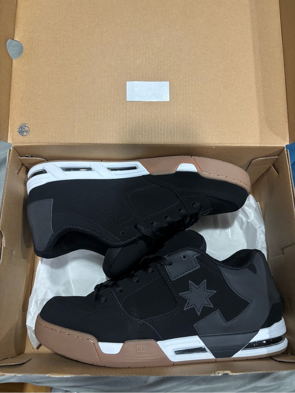 DC Men's Black and Gray Sneakers with Gum Outsole